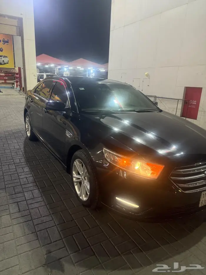 فورد توروس 2014 SEL نظيفة 16