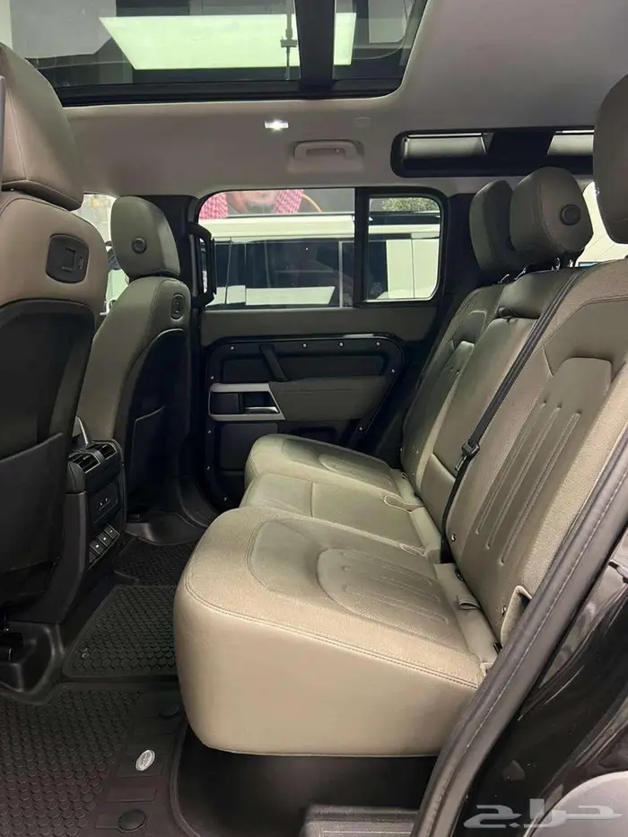 ديفندر 110-SE - موديل 2020 ب 240 الف 13