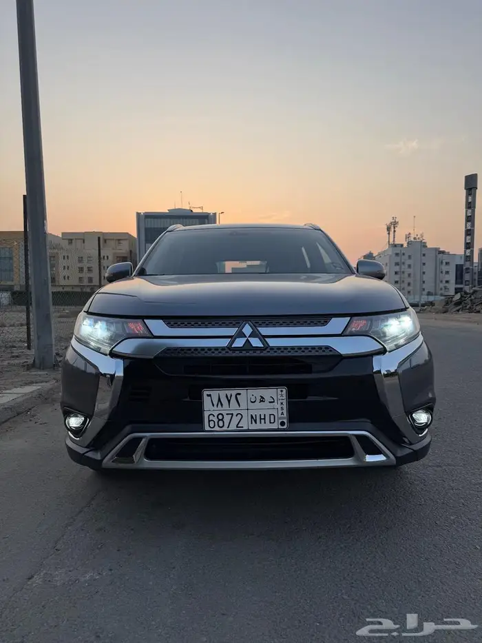 مستوبتشي اوتلاندر 2019 10