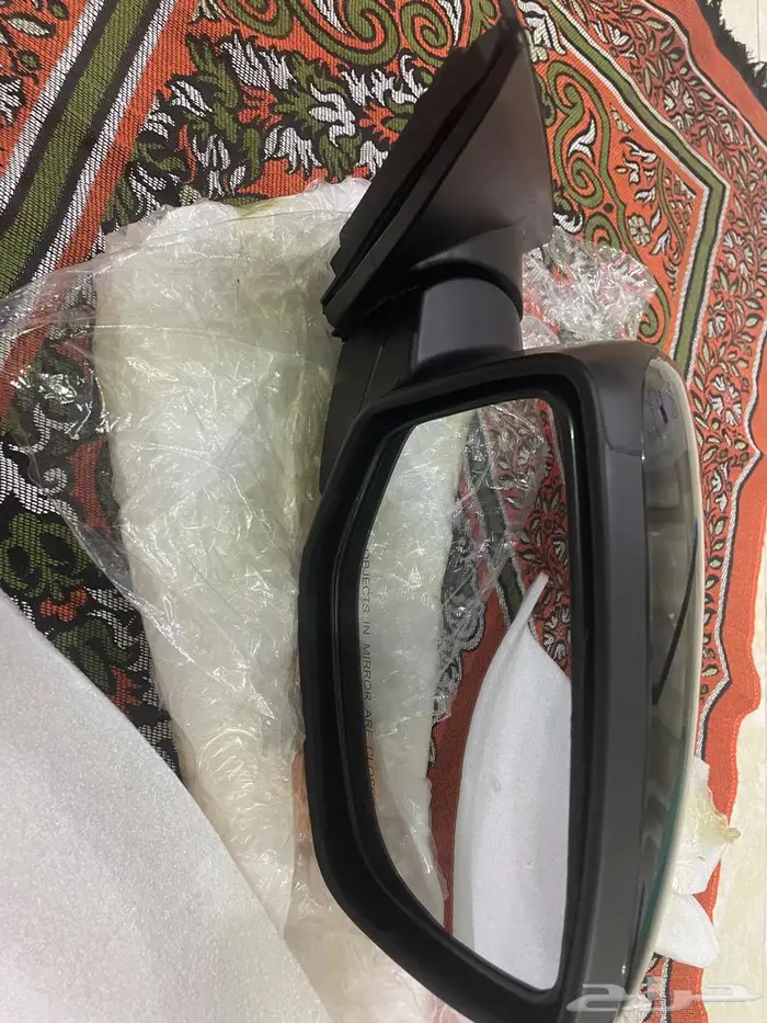 مراية يمين لهوندا اكورد من 2008الى 12وممكن تركب على ال13 4