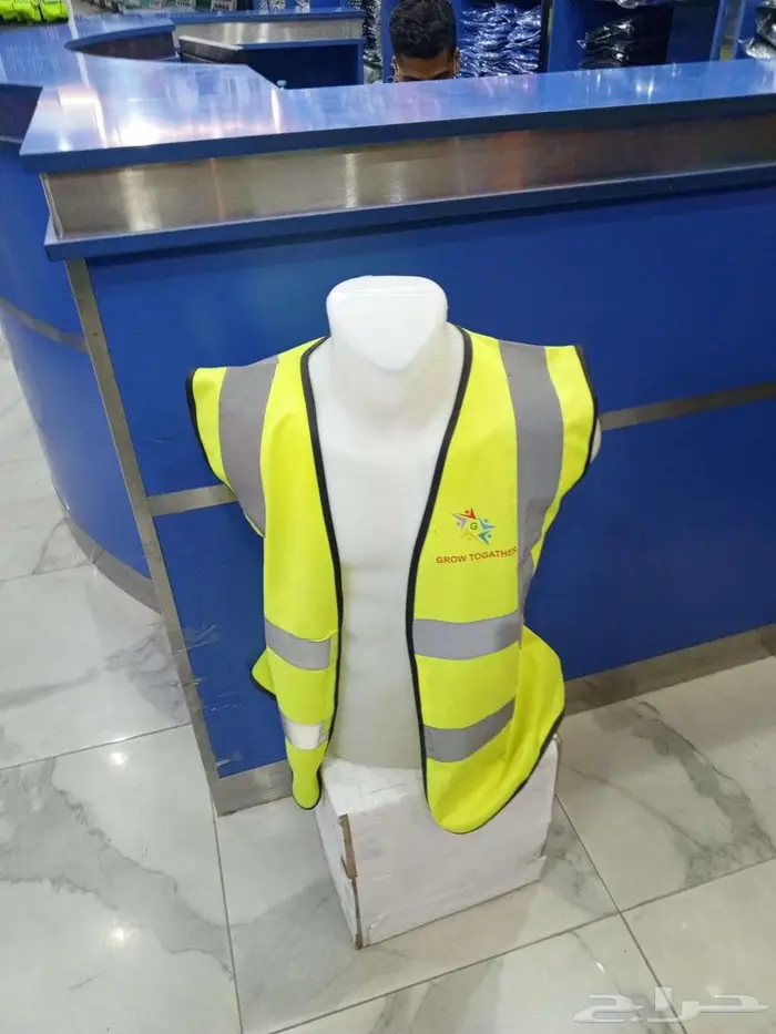 طباعة و تطريز على الزي الموحد و انواع الملابس 7