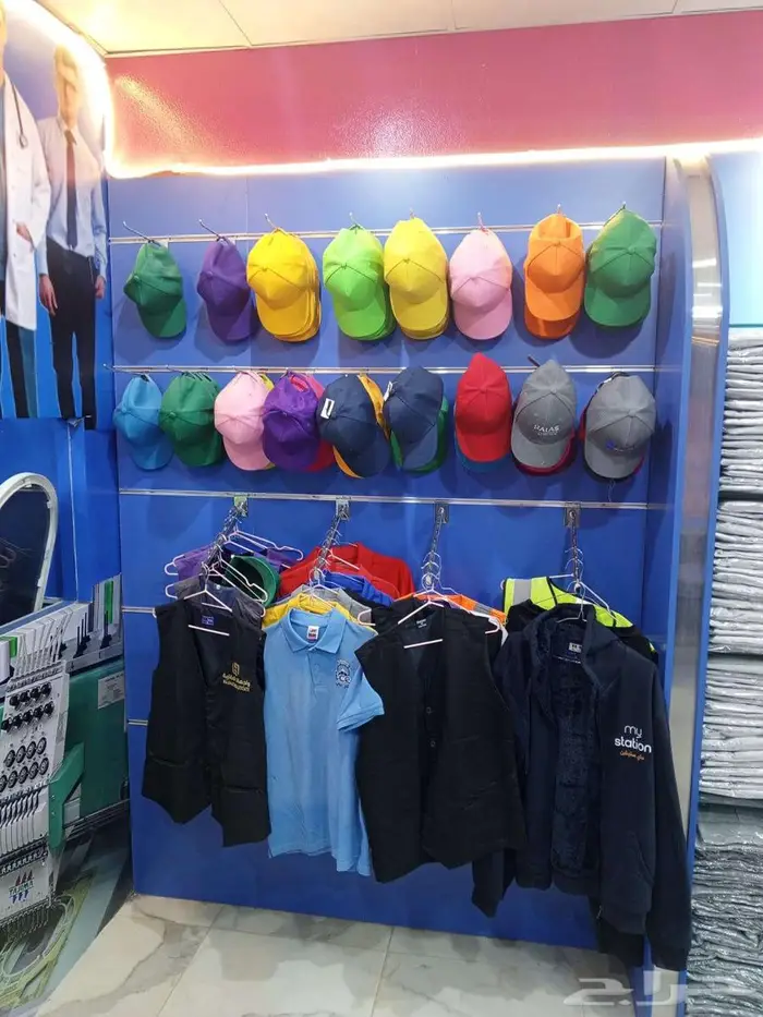 طباعة و تطريز على الزي الموحد و انواع الملابس 22