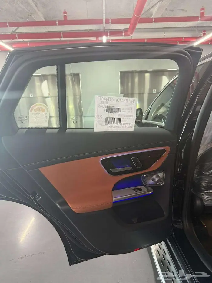 Mercedes GLC 300   2026 14