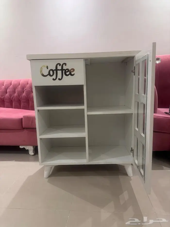 مطبخ كما هو موضح مع قطعت ثلاجه مع كوفي 1