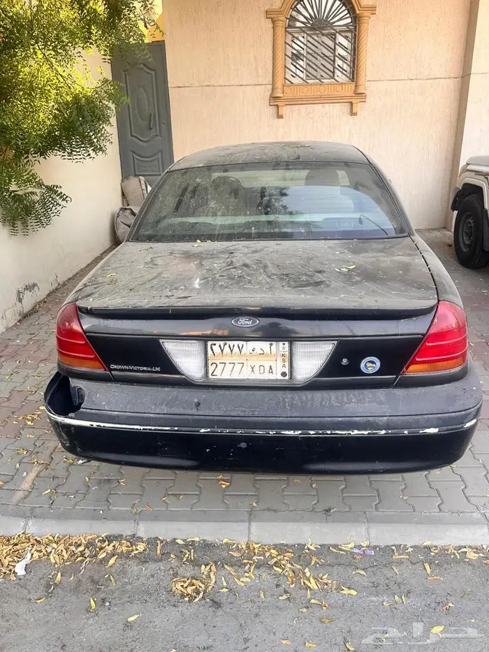 فورد كراون 1