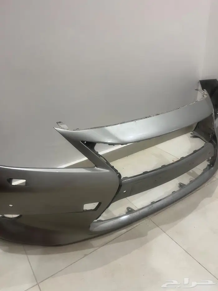 جنوط لكزس للبيع وصدام امامي لكزس 1