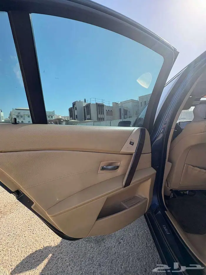 بي ام دبليو 520 2004 مخزنه ازرق 11