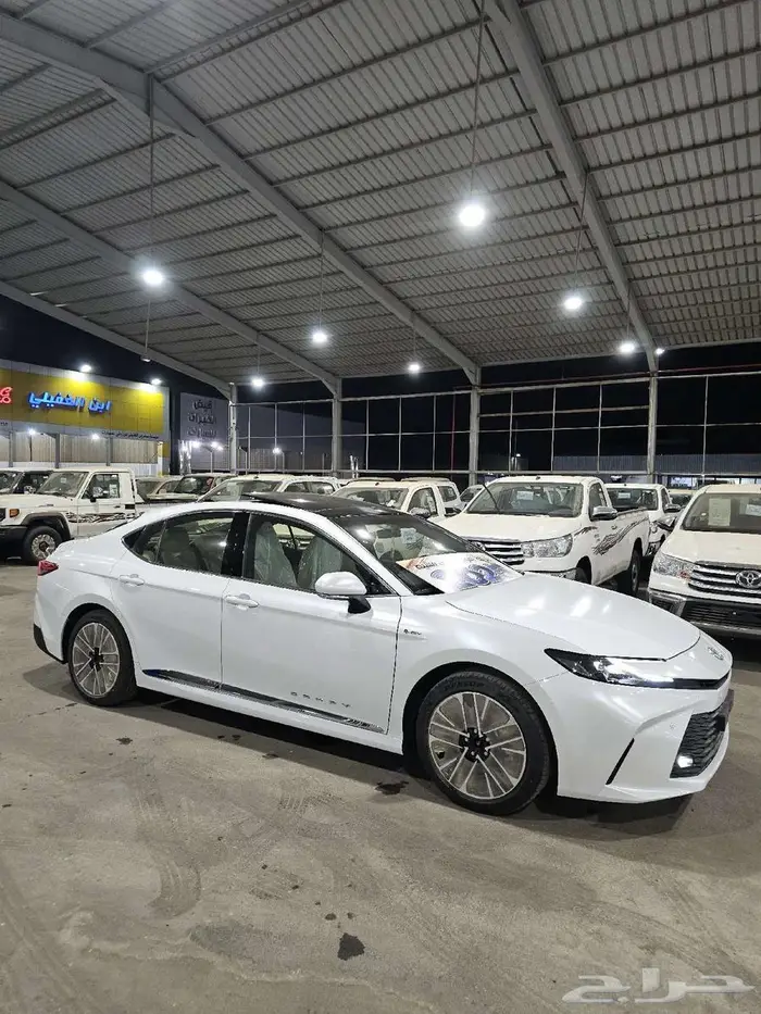 كامري ( LE ) بانوراما هايبرد 2025 8