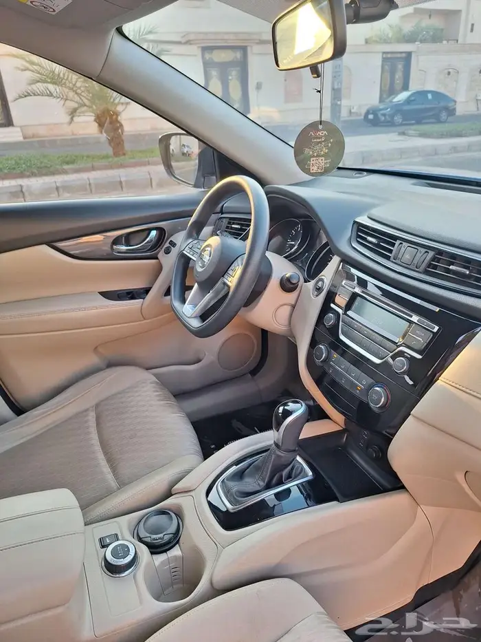 نسيان اكس تريل 2020 للبيع 13