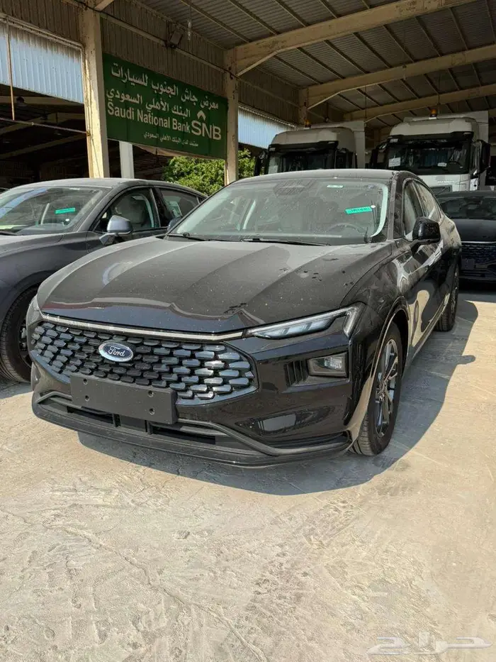 فورد تورس ترند نص الفل لون اسود 2026 صيانة مجانية سعودى 2