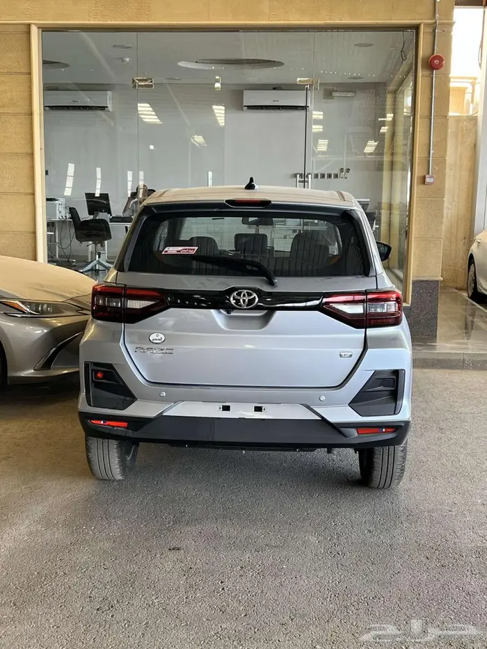 تويوتا رايز ليمتد فل كامل 2024 متوفر لدى الحسن 2