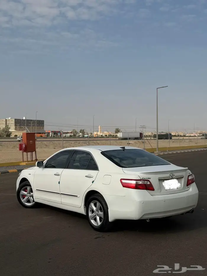 كامري 2009 نظيفة ومجددة للبيع GL 3