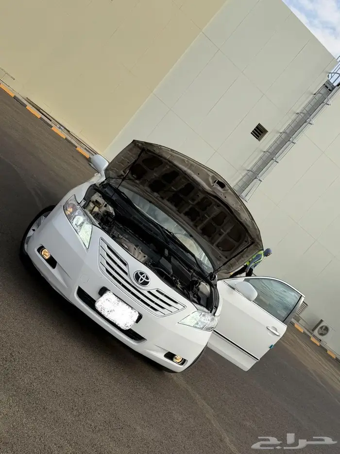 كامري 2009 نظيفة ومجددة للبيع GL 1