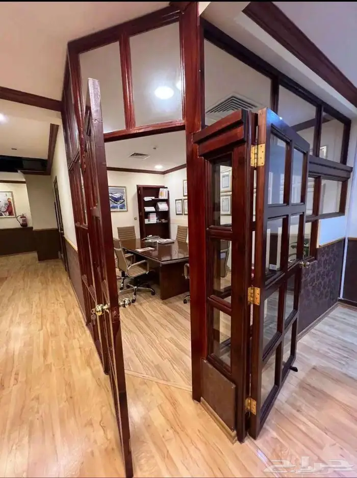 آثاث مكتبي 1