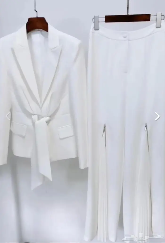 بدلة بيضاء فخمة 8