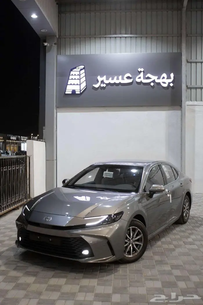 تويوتا كامري ستاندر ملوح اصفار الكاش 2025 عبد اللطيف جميل 11