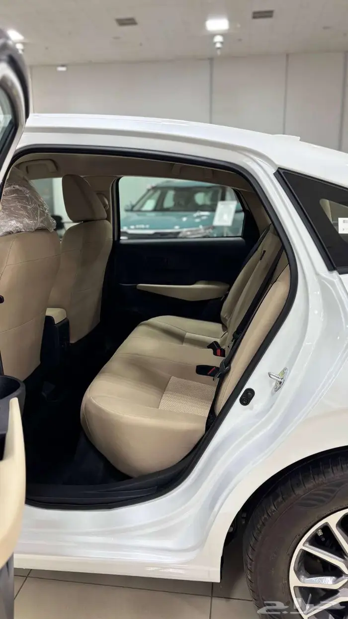 تويوتا يارس Y 2026 7