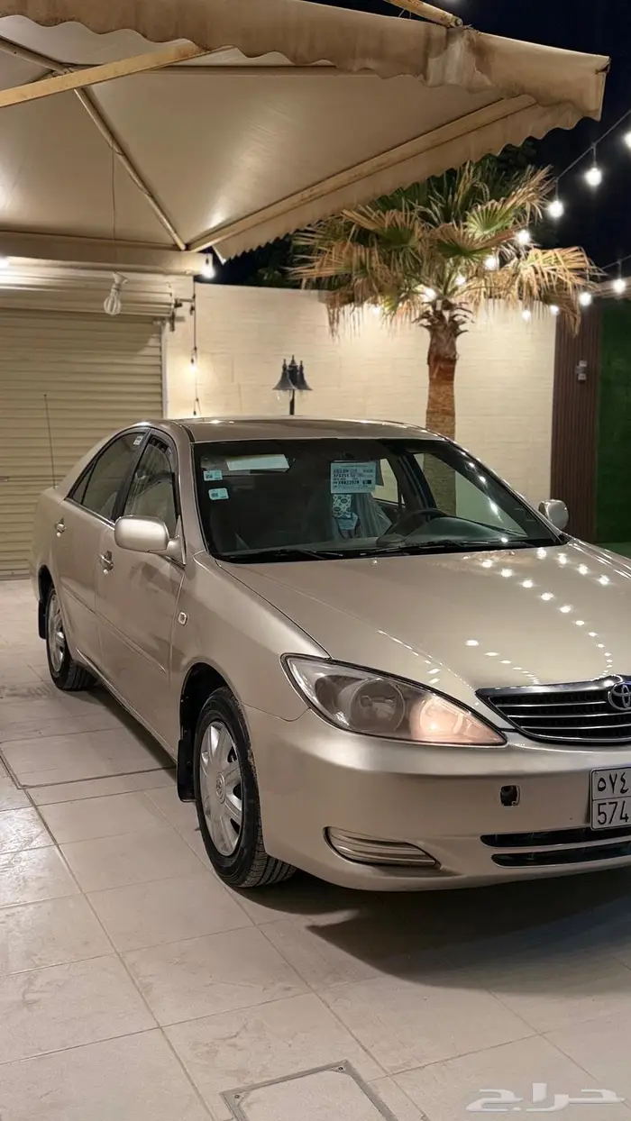 للبيع كامري 2004 GLI 3