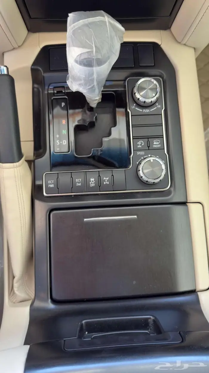 لاندكروزر جي اكس ار 2020 تورنق سعودي 34