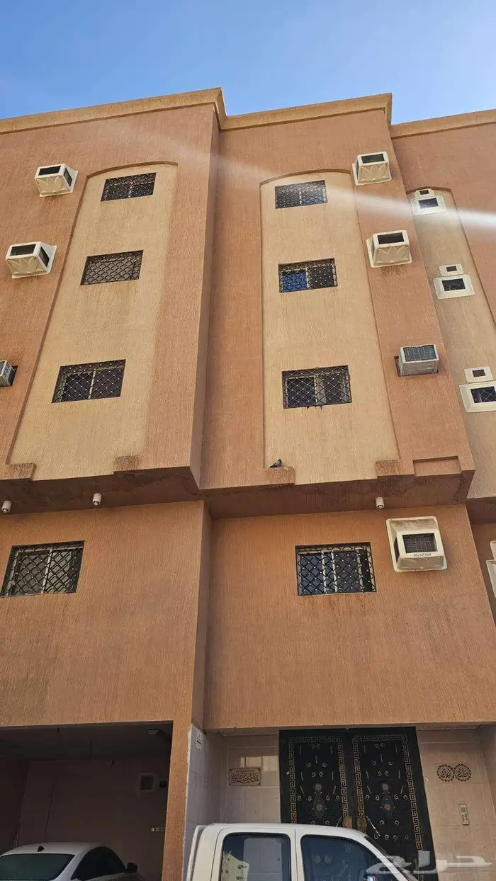 عمارة للبيع بحي  الظاهرة بالمدينة المنورة 2