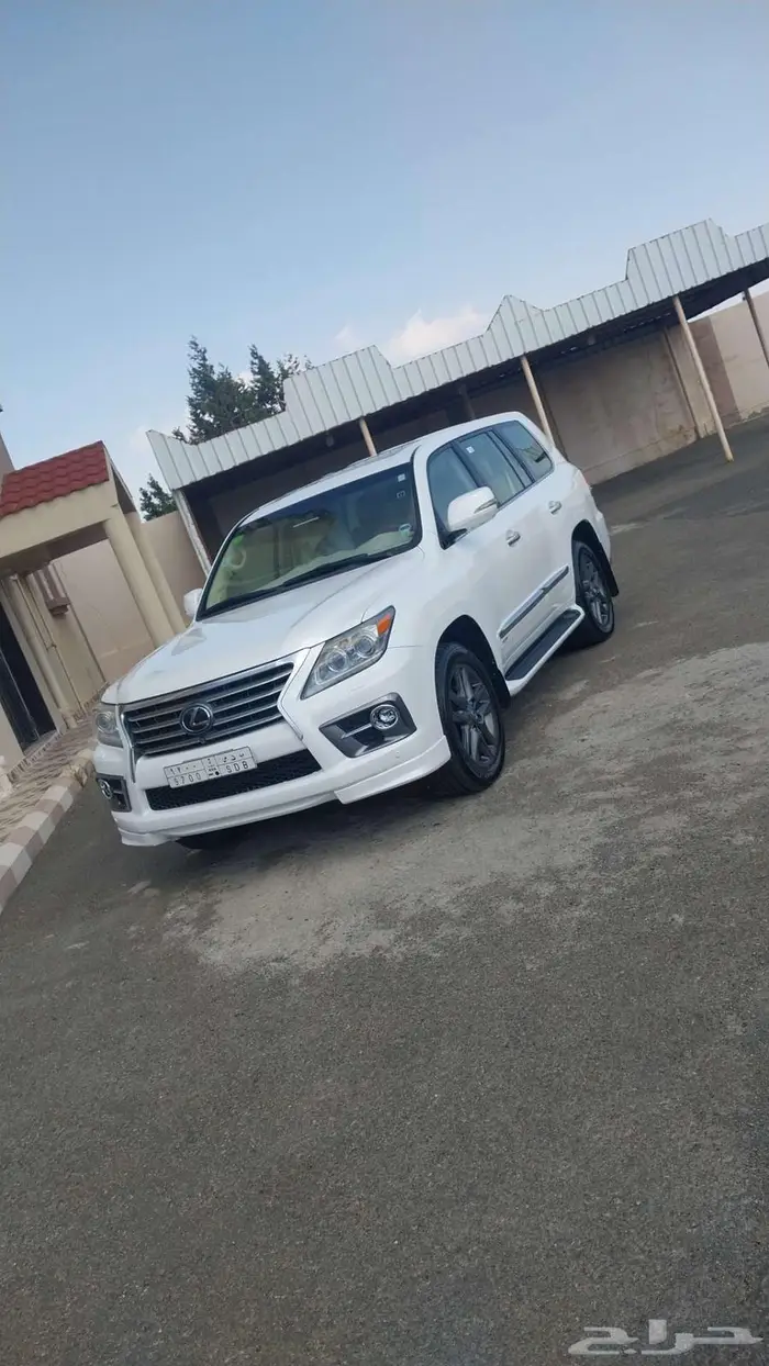 جيب لكزز 2012فل كامل 2