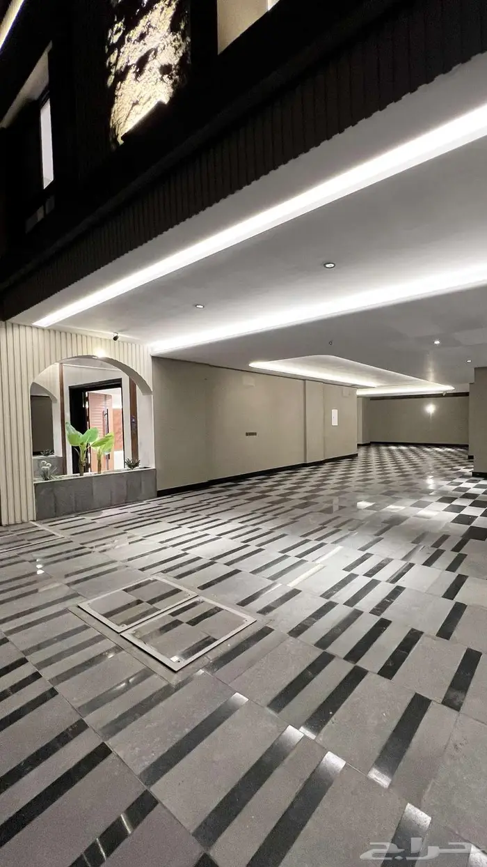 عمارة للبيع حي السلامه بالقرب من ممشى اليمامه 2