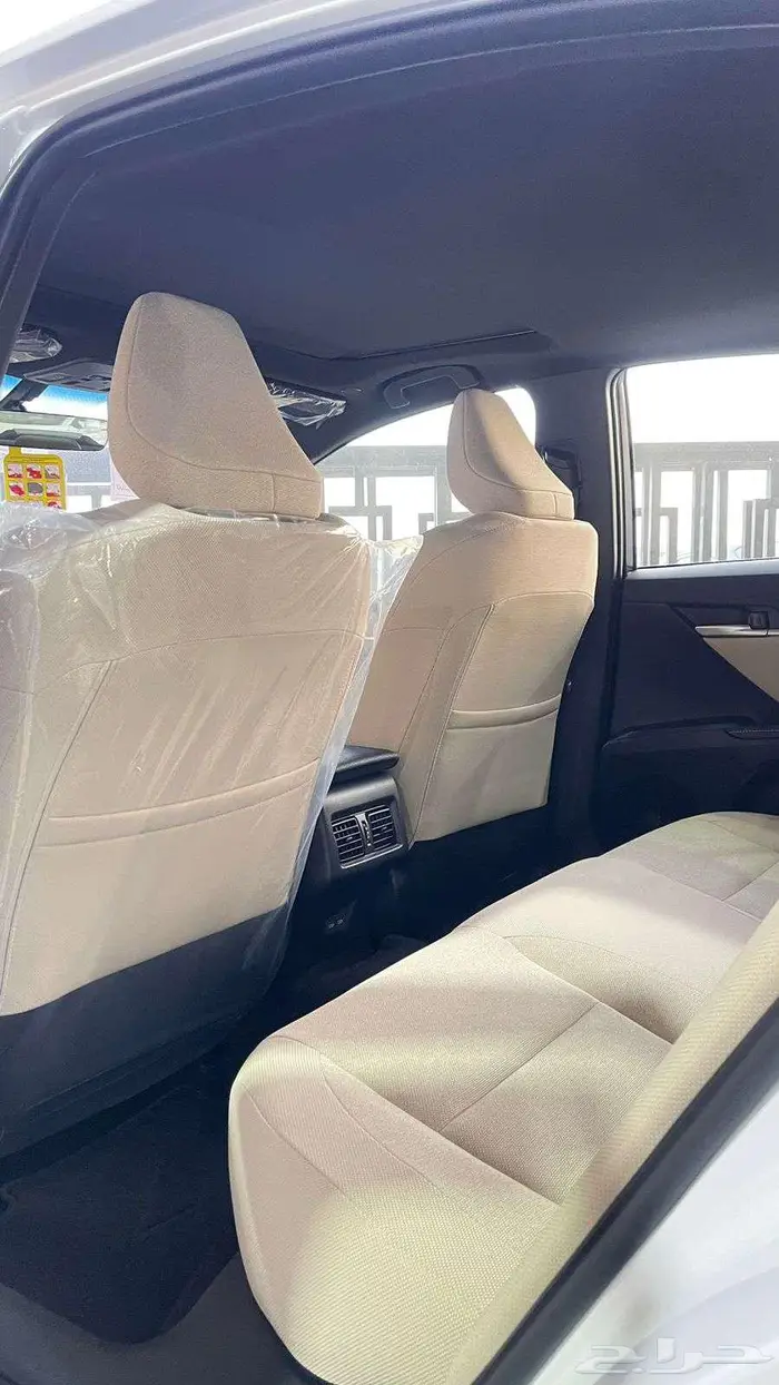 كامري ال اي بنزين فئة نص فل 2025 اقل سعر استلام فوري 8