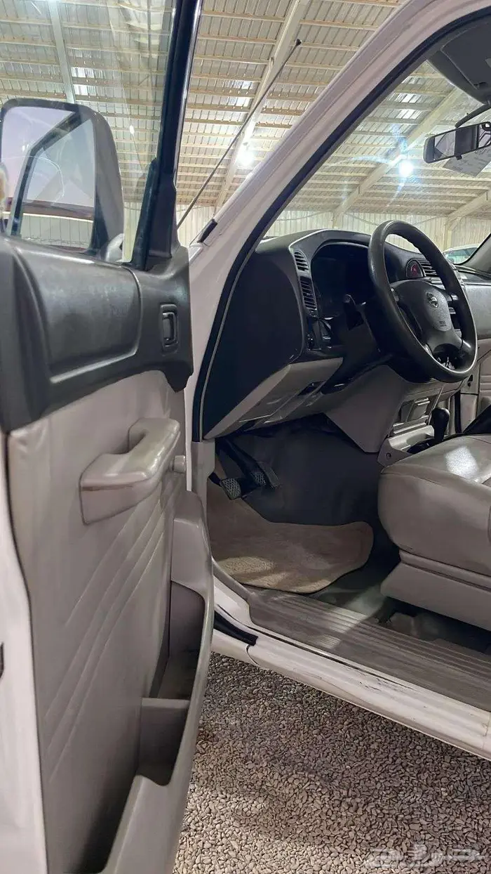 نيسان باترول قير عادي 2004 5