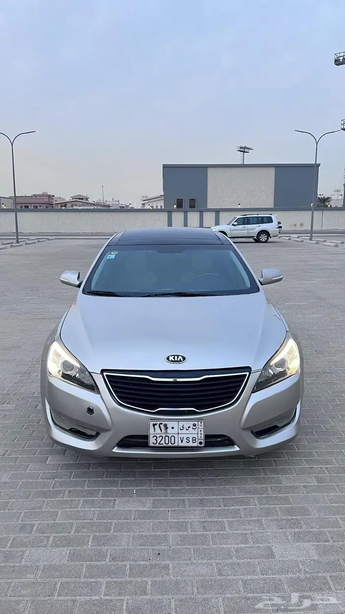 للبيع كيا كادينزا 2012 فل كامل 2