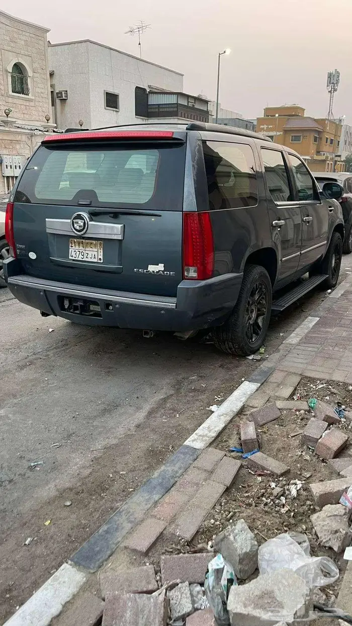 كاديلاك اسكليد 2008 بيع تشليح 1