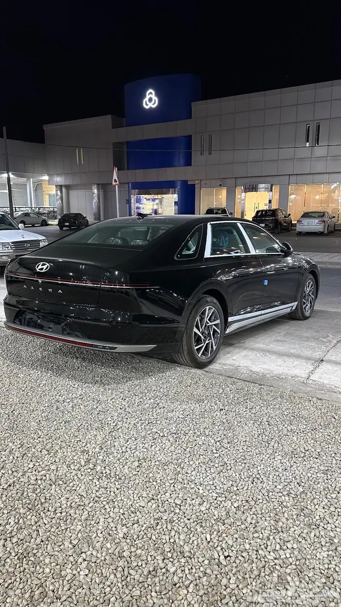 هيواندي أزيرا كلاسيك اسود خليجي 2026 4