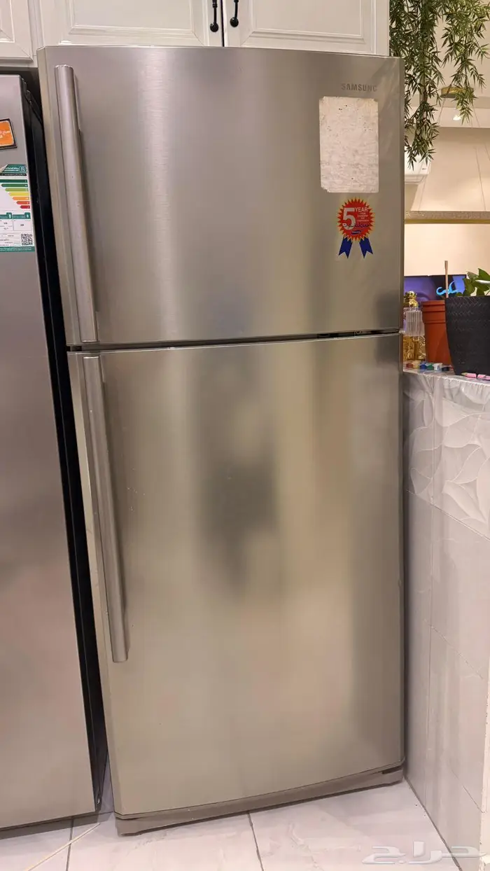 ثلاجة - براد كبيرة 0