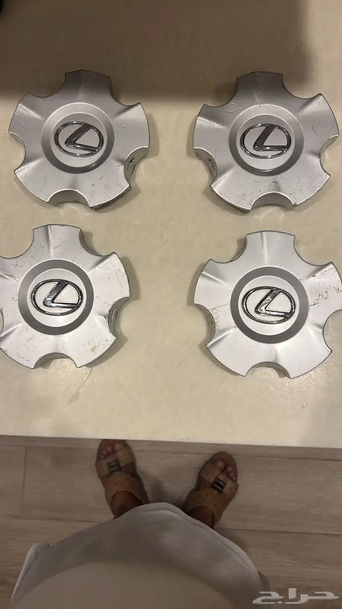 جنوط جيب لكزس اصليه عدد 4للبيع المستعجل 3