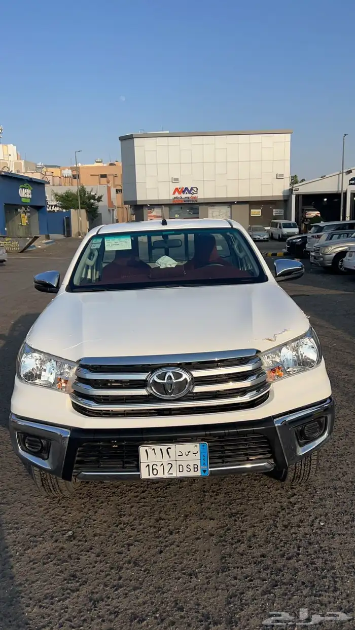 هايلوكس2020 دبل تماتيك مكينه 2800 غماره ديزل مخزن وشبه جديد 4