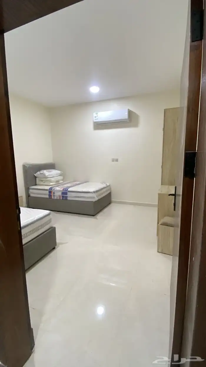 للأيجار شقة غرفة وصاله مؤثثة ( استديو) الخبر الثقبة 6