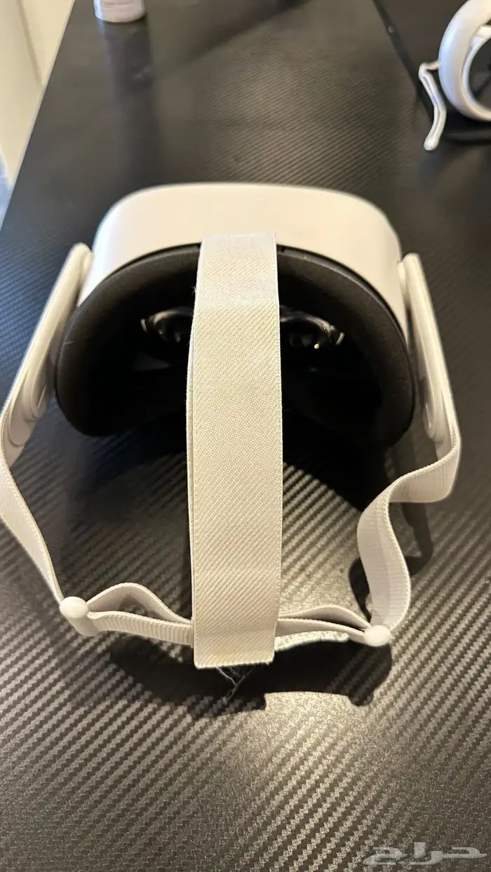 نظارة الواقع الافتراضي oculus quest 2 مع سلك بطول 20 قدم 1