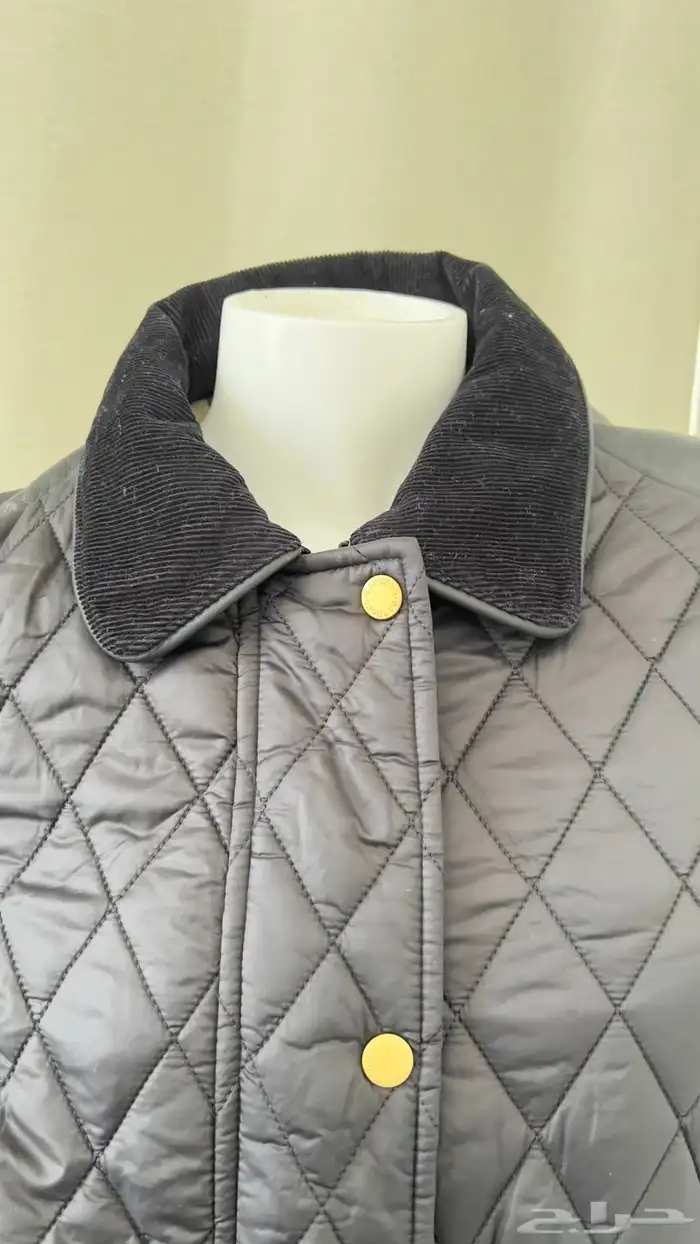 جاكيت نسائي Barbour الكلاسيكي المبط ن 3