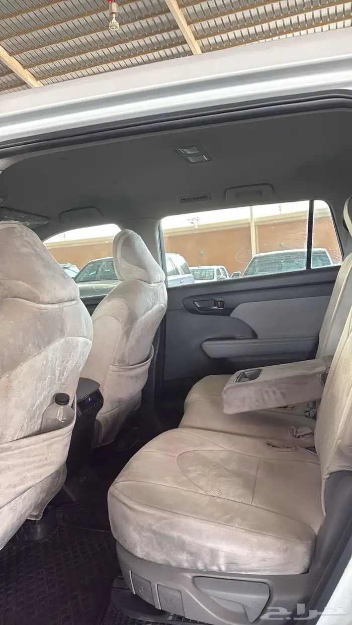 تويوتا هايلاندر - استاندر - 2023 - ممشى 16 الف 13