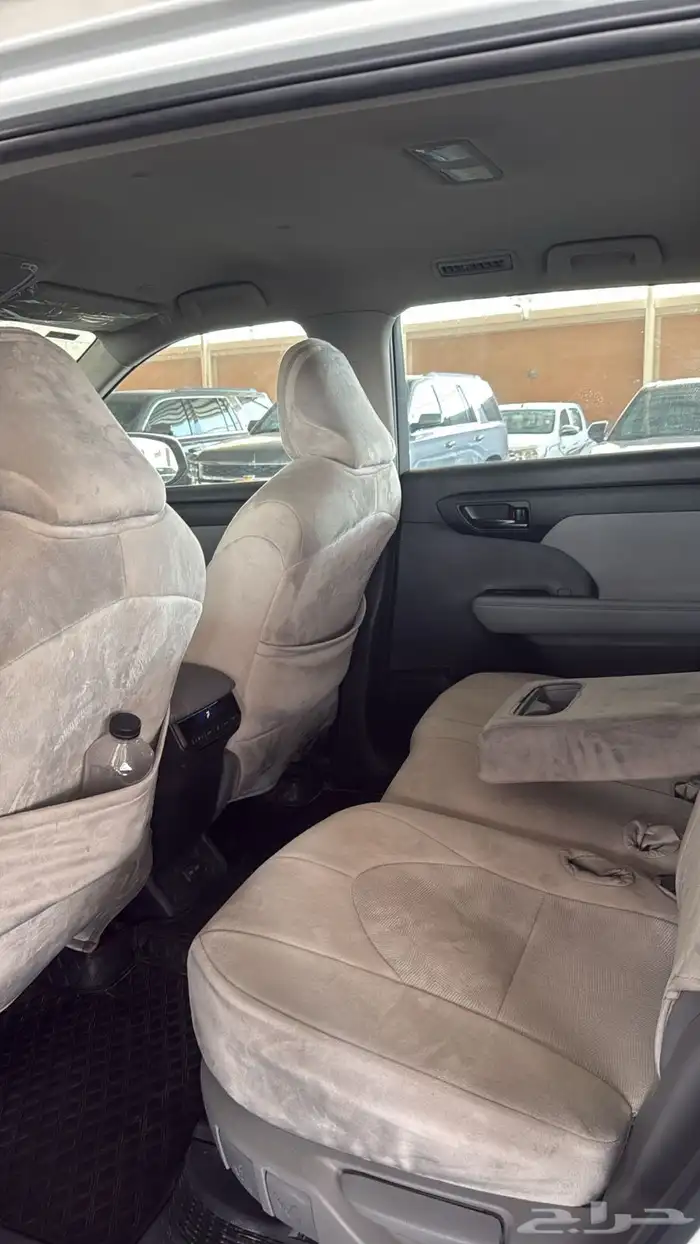 تويوتا هايلاندر - استاندر - 2023 - ممشى 16 الف 10