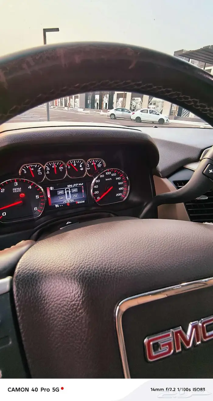 يوكن موديل 2016 نوع SLT فل كامل بدون دبل 41