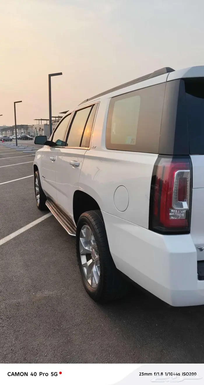 يوكن موديل 2016 نوع SLT فل كامل بدون دبل 62