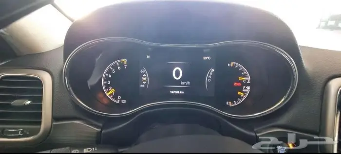 جيب جراند شيروكى 2019 حالة ممتازة 7