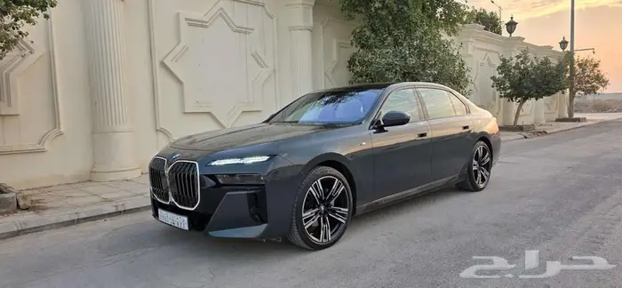 بي أم دبليو 735 مالك أول الناغي 1