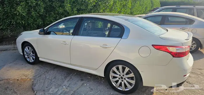 رينو سافران 2012 0