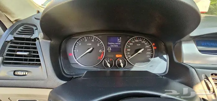 رينو سافران 2012 13