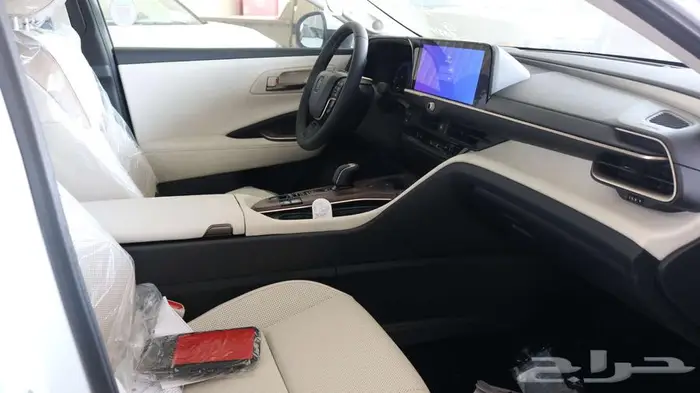 تويوتا كراون بريميوم موديل 2025 كاش واقساط باقل سعر 8