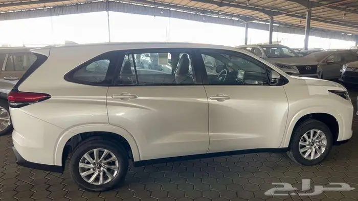 تويوتا انوفا GL 2026 1