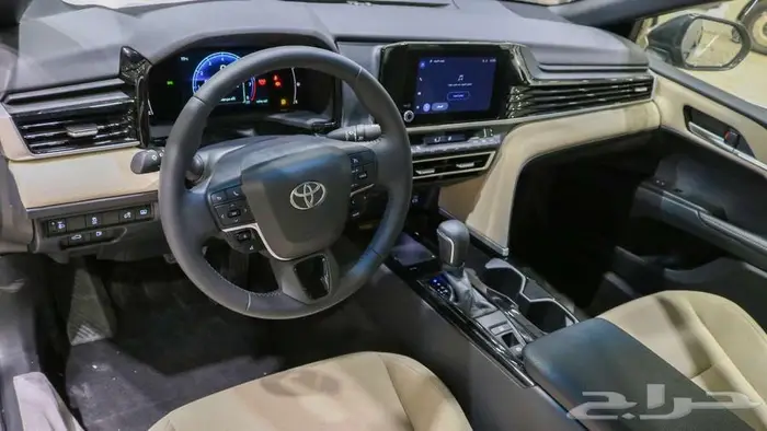 تويوتا كامري LE جميع الالوان 2025 اقساط - كاش 17