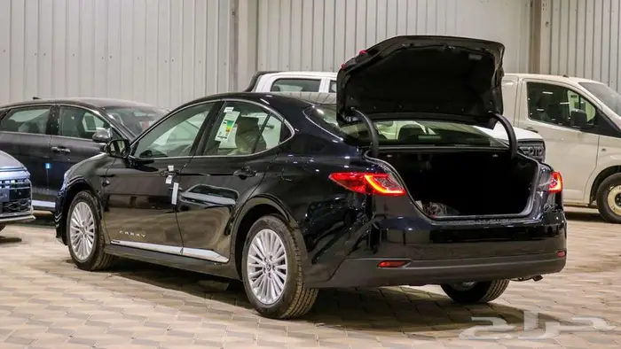 تويوتا كامري LE جميع الالوان 2025 اقساط - كاش 5