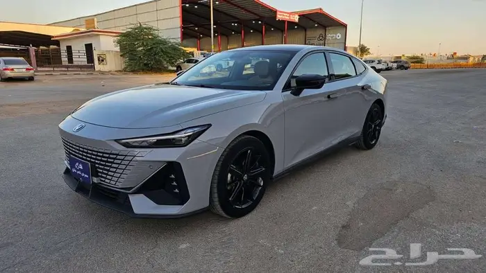 شانجان يوني في UNI-V 2024 1